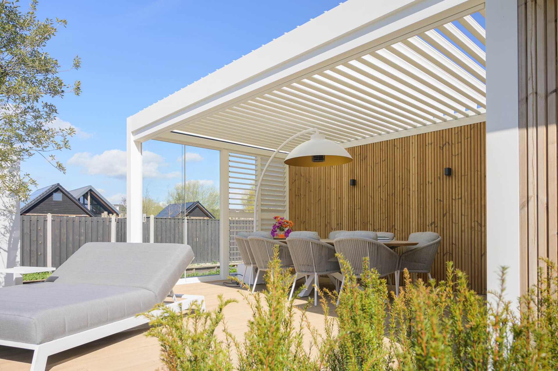 aluminium-lamellen-dak-cornels-inthout-sierconstructies