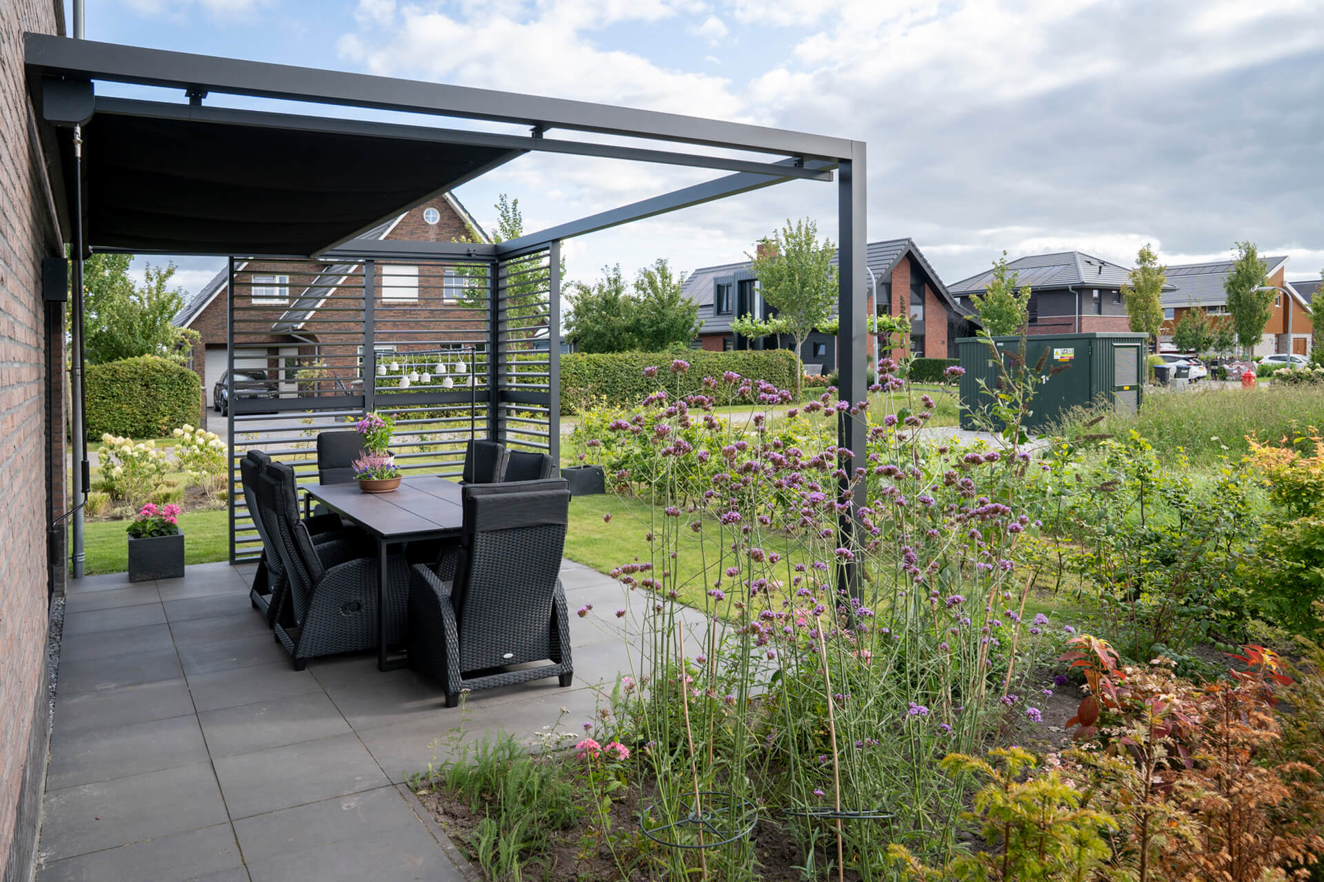 aluminium-pergola-blauwestad-inthout-sierconstructies-03