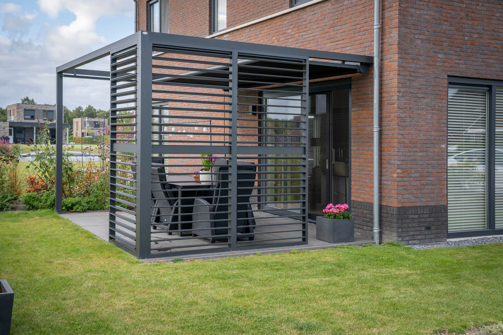aluminium-pergola-blauwestad-inthout-sierconstructies-05