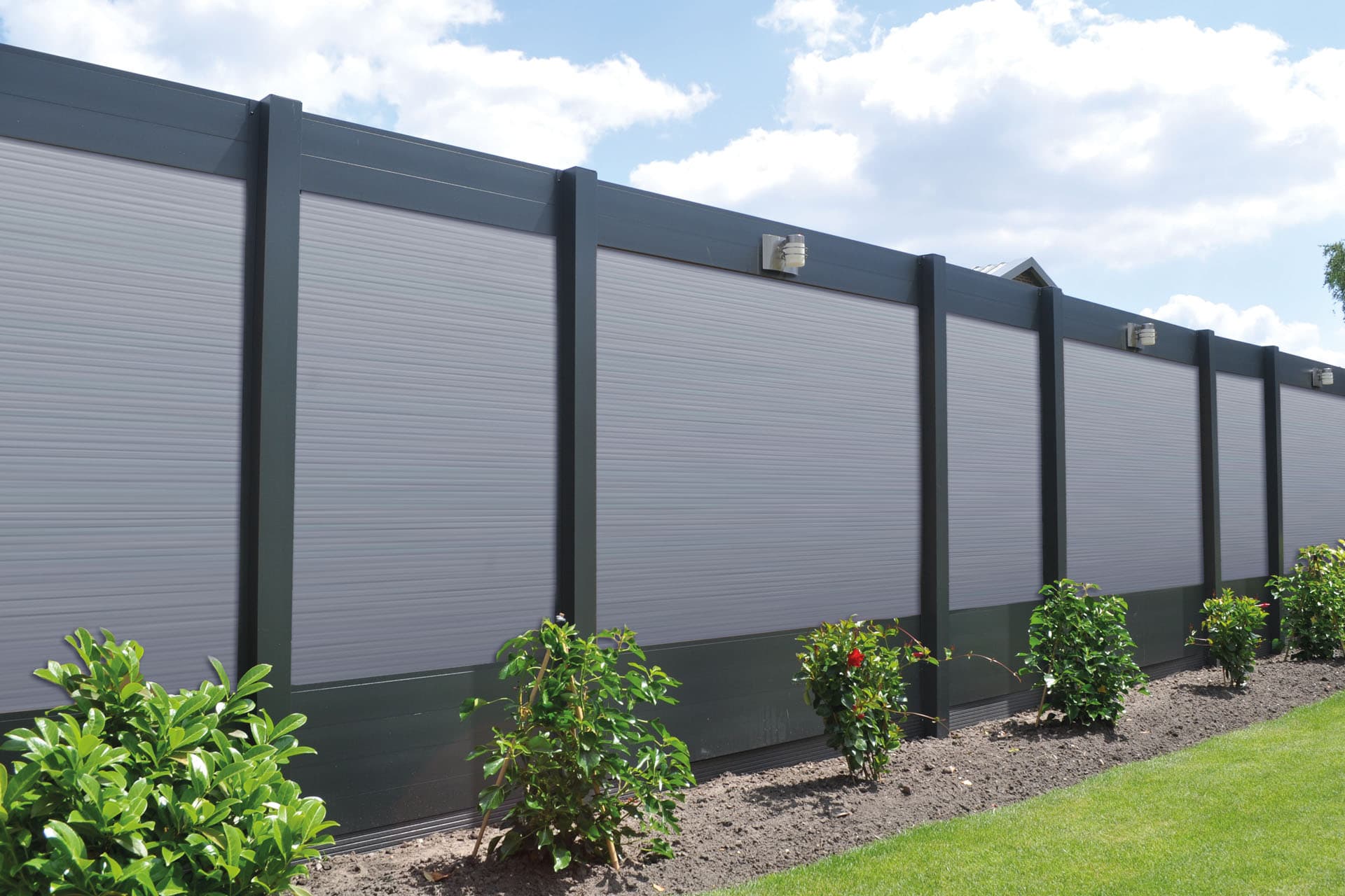 aluminium-schuttingen-inthout-sierconstructies-hero-midden