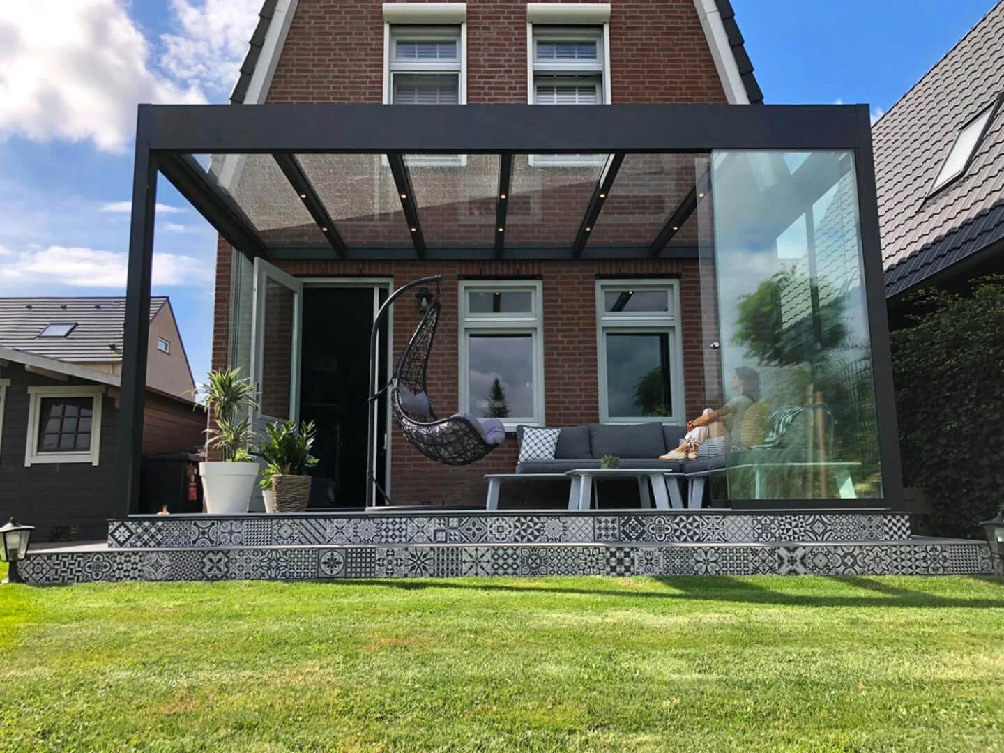 aluminium-veranda-vlak-dak-cubo-inthout-sierconstructies