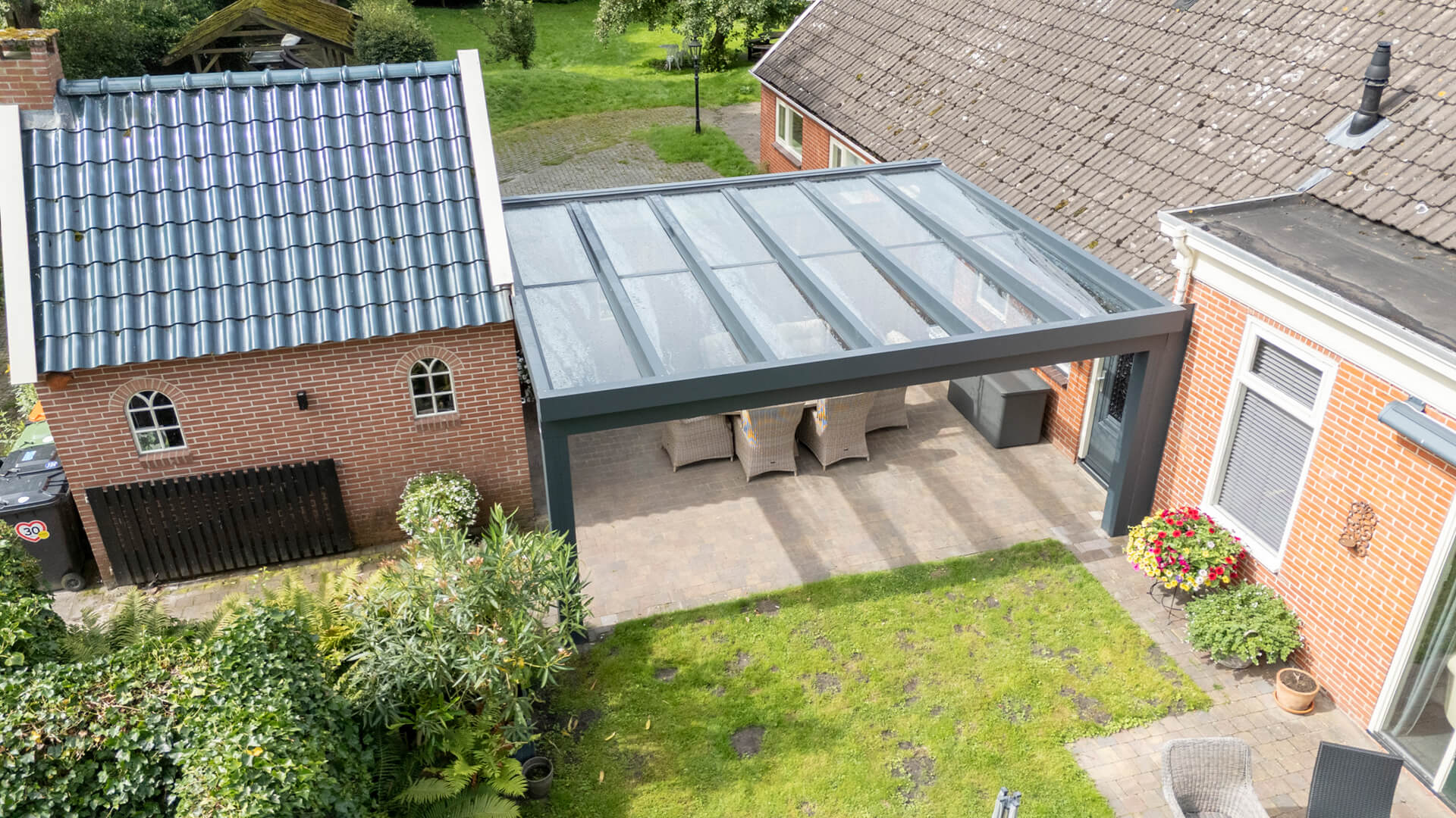 flatroof-woonboerderij-spijkerboor-inthout-sierconstructies-07
