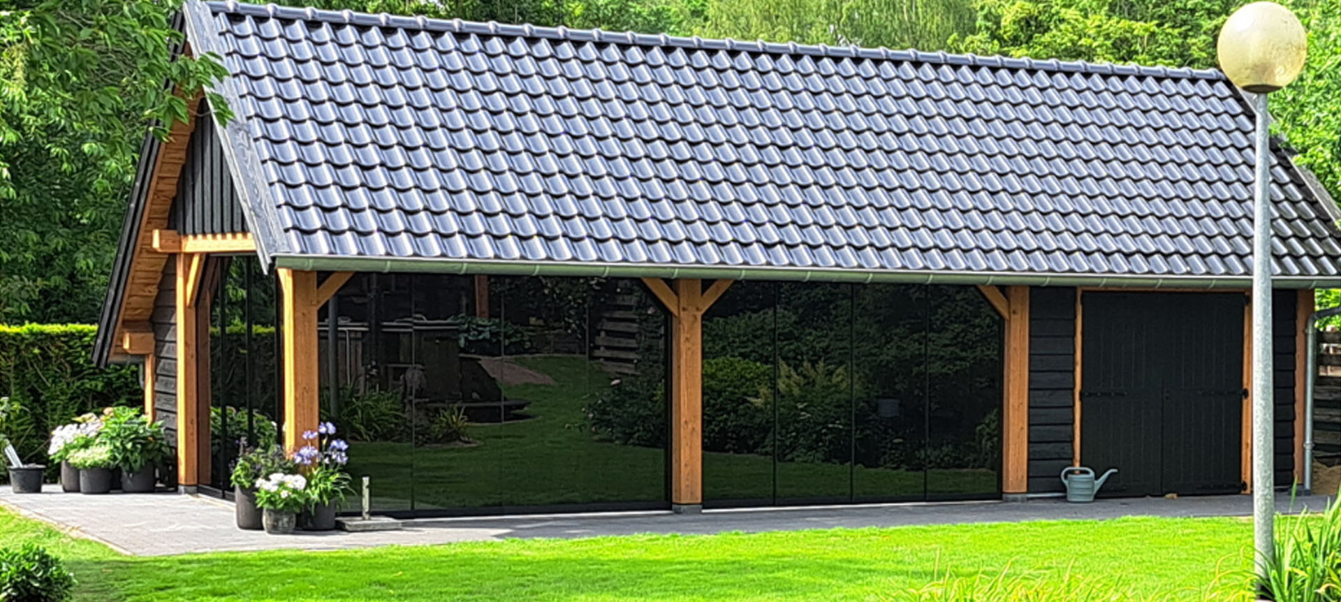 project_getinte-glasschuifwanden_houten-schuur_sierconstructies-1