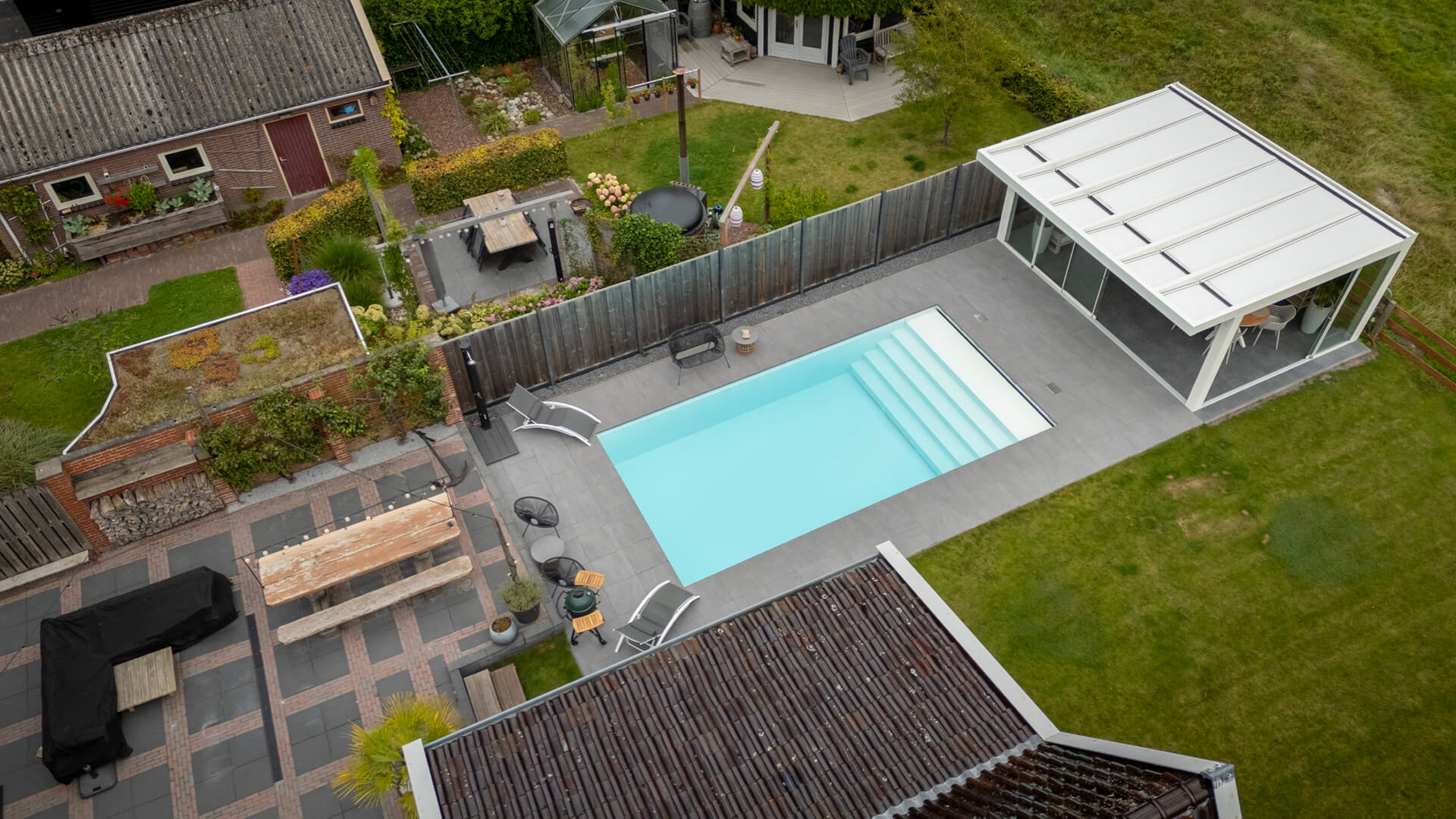 ultraline-poolhouse-noordwolde-inthout-sierconstructies-01