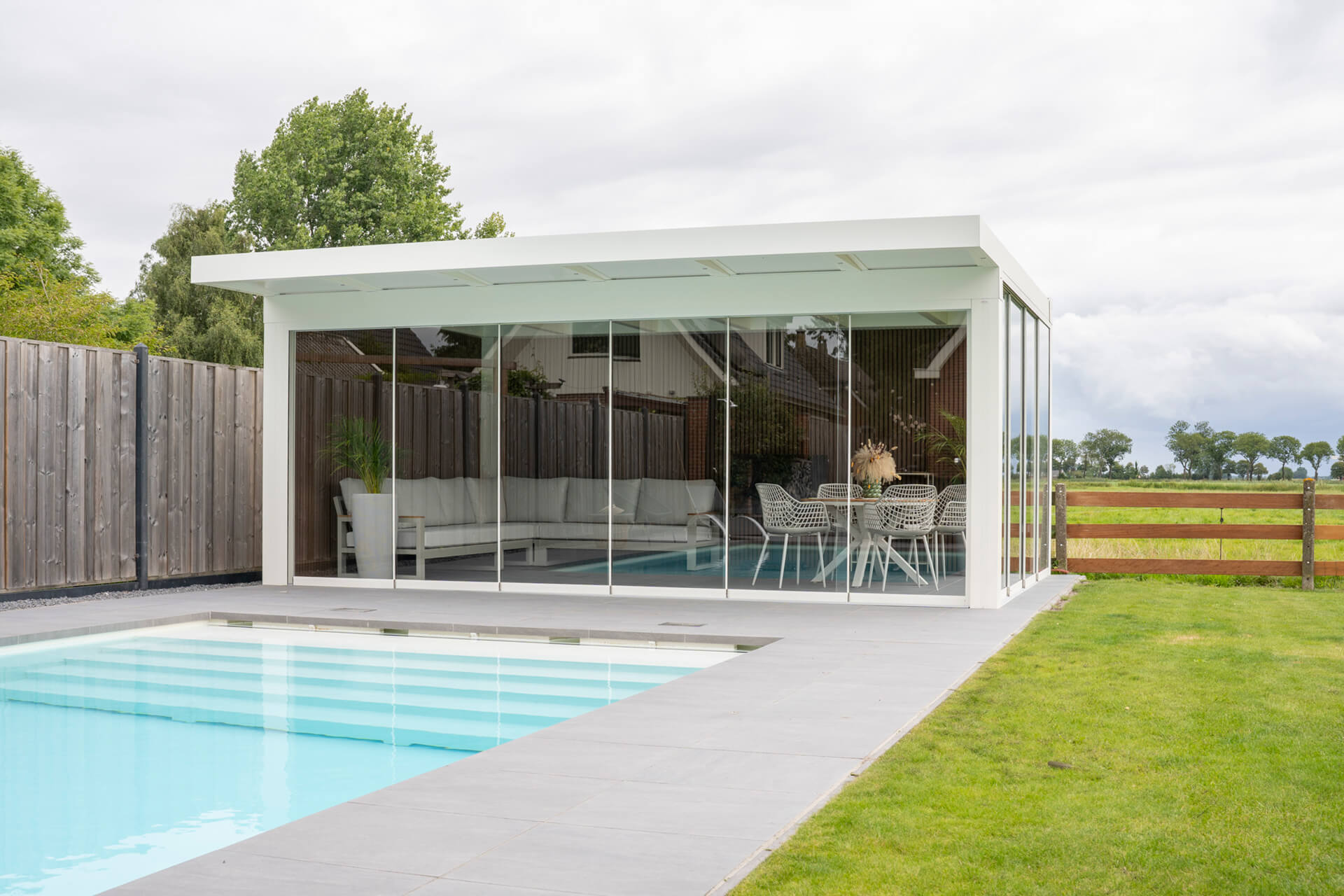 ultraline-poolhouse-noordwolde-inthout-sierconstructies-02