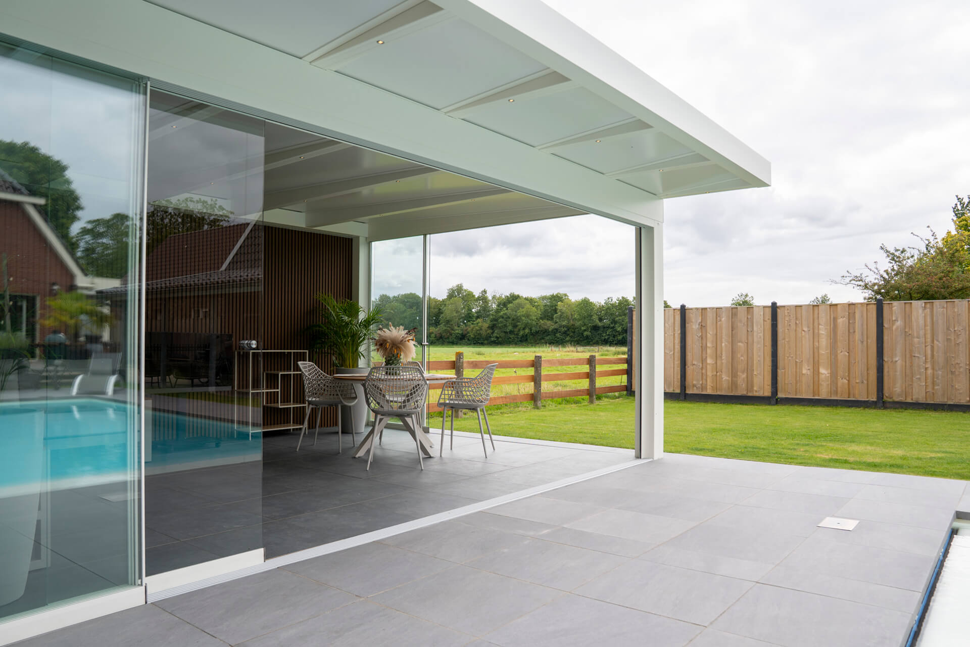 ultraline-poolhouse-noordwolde-inthout-sierconstructies-05