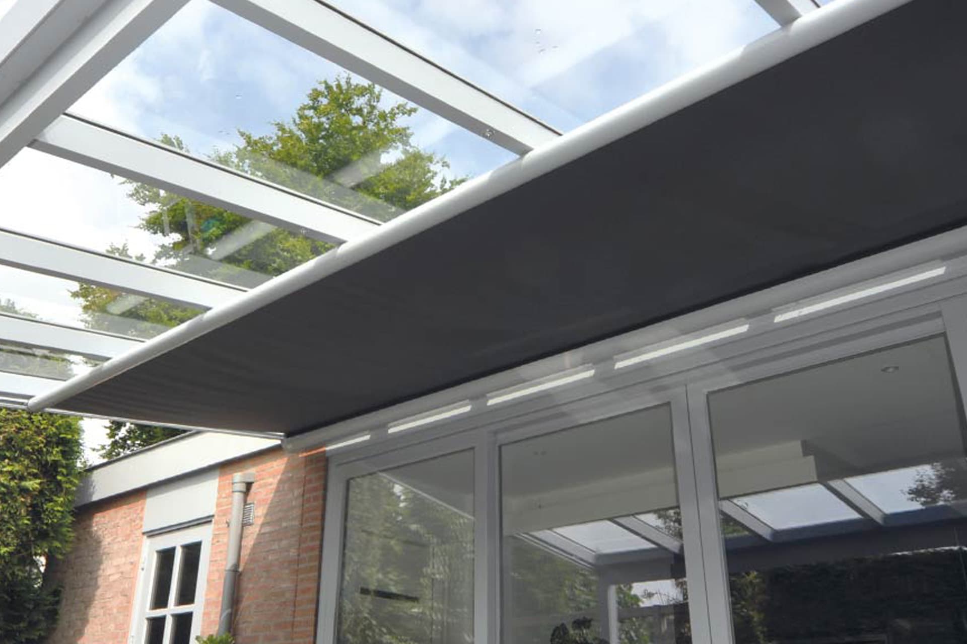 verandazonwering-sunmaster-inthout-sierconstructies-01